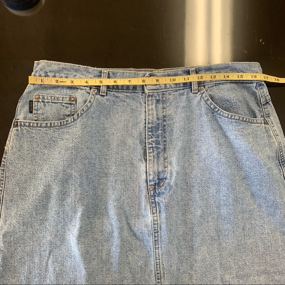 Light wash jean straight skirt - Picture 7 of 11